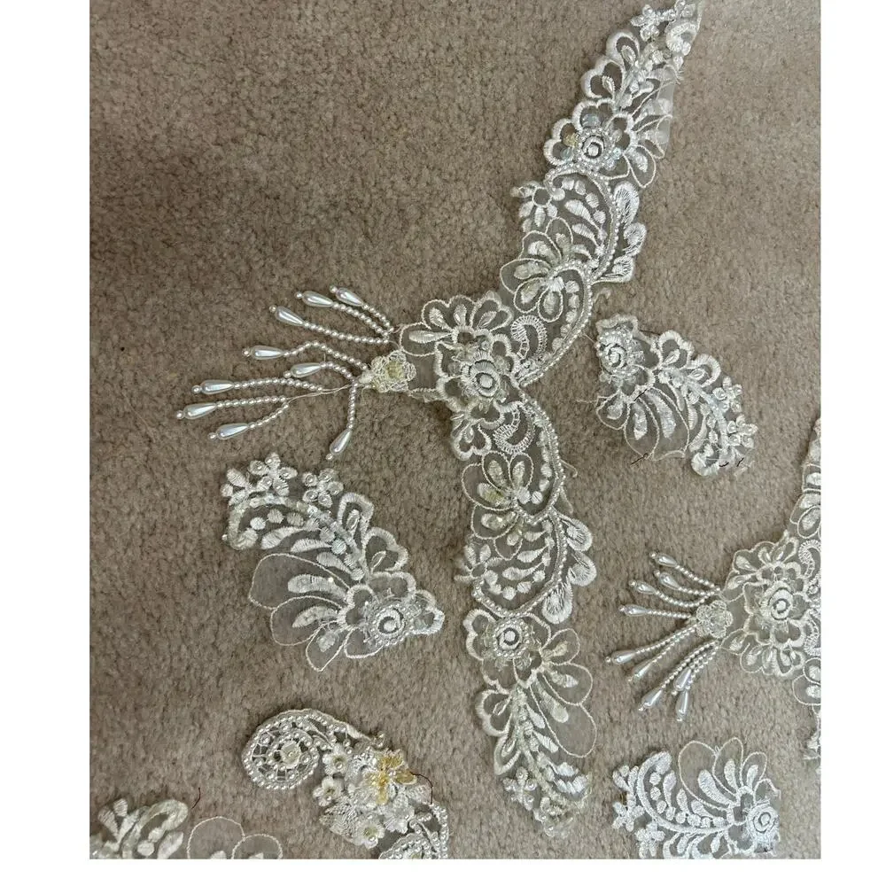 Ivory and Silver beaded lace applique 9 piece floral motiff
